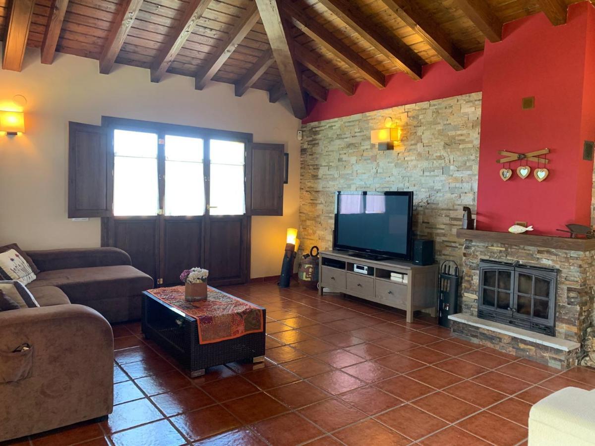 Vila Rincon De Dora La Pesa Exteriér fotografie